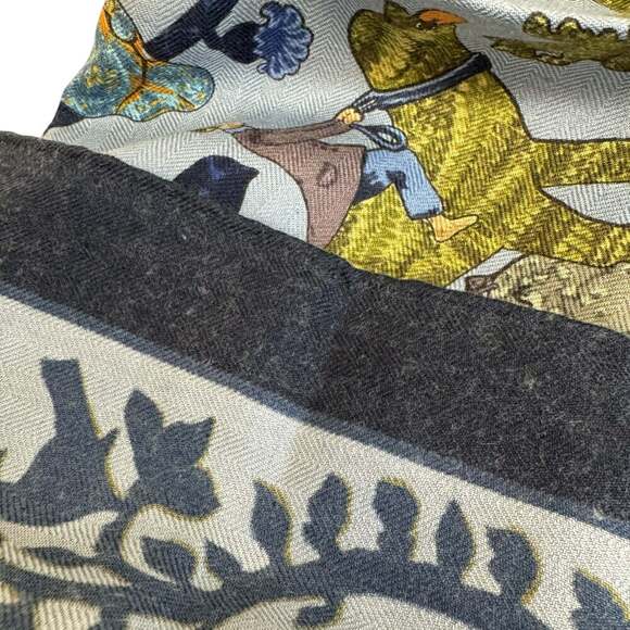 HERMES Blue Scarf - Picture 14 of 16